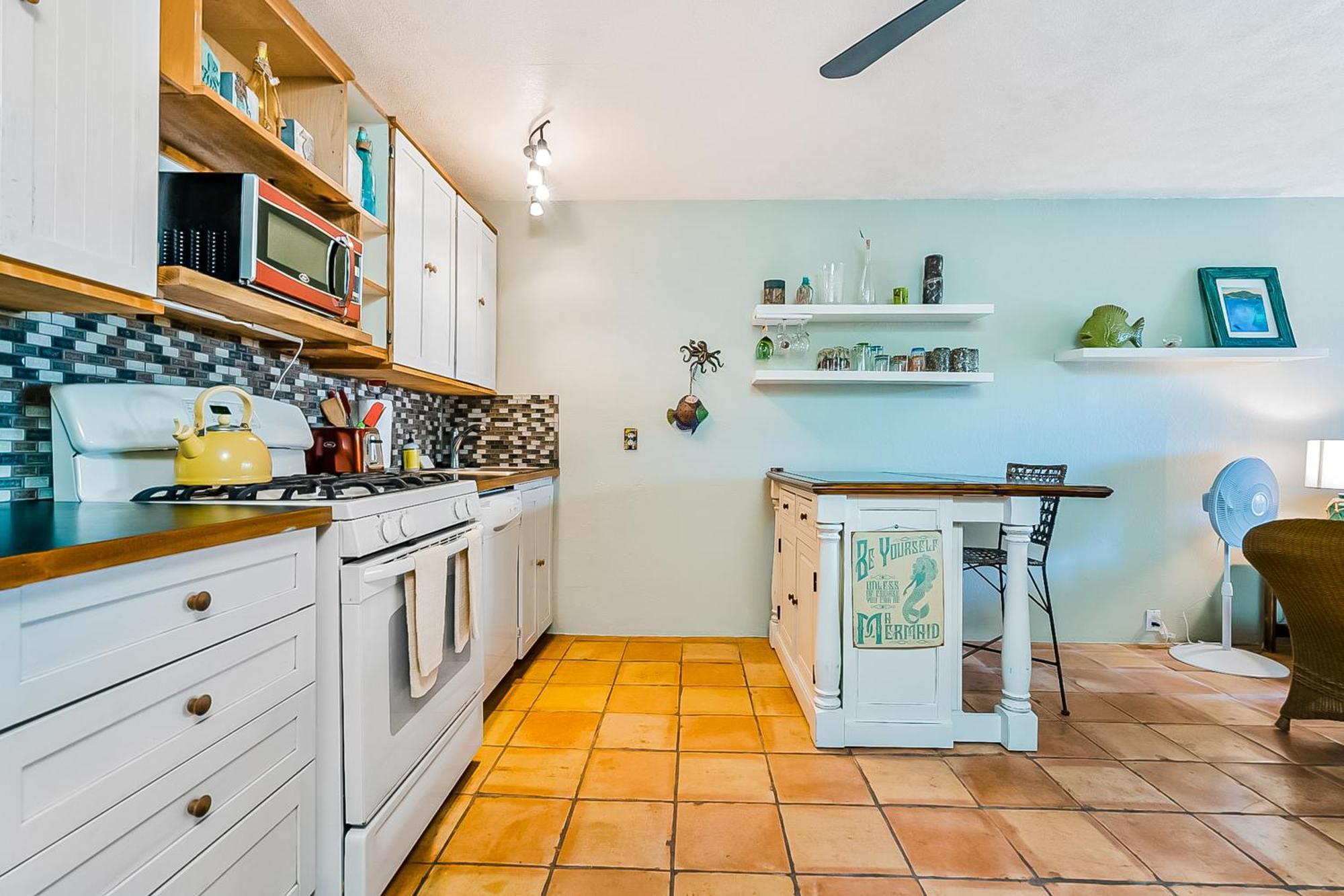 Wavecrest Apartment *